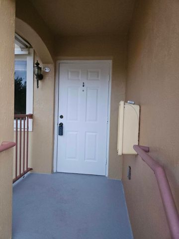 7900 NW 6th Street 205, Pembroke Pines, FL 33024