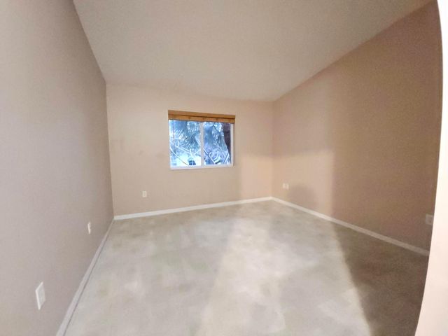 7900 NW 6th Street 205, Pembroke Pines, FL 33024