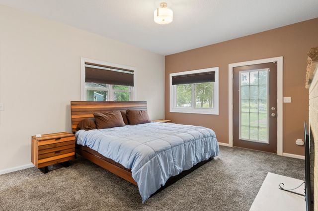 910 E Evergreen Street, Isle, MN 56342