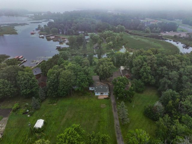 910 E Evergreen Street, Isle, MN 56342