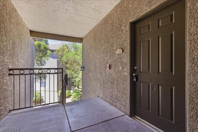 8250 North Grand Canyon Drive 2029, Las Vegas, NV 89166