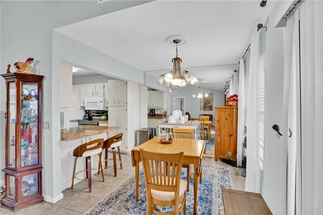 1939 77th Avenue 2B, Vero Beach, FL 32966