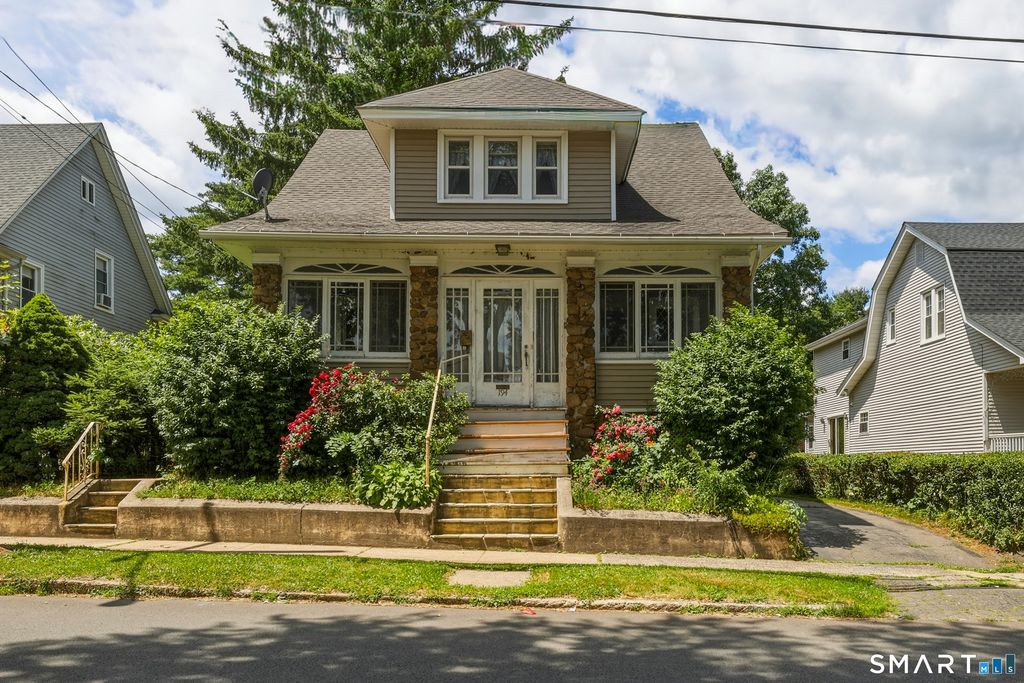 194 Carlton Street, New Britain, CT 06053