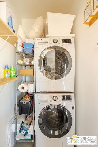 1616 Sunset Mesa Road, Landers, CA 92285