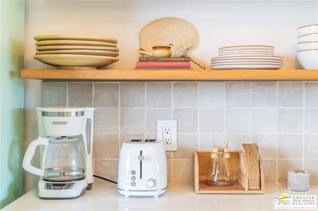 1616 Sunset Mesa Road, Landers, CA 92285