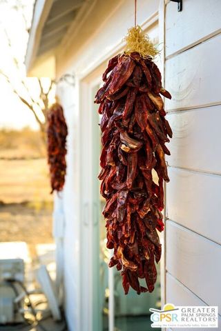 1616 Sunset Mesa Road, Landers, CA 92285