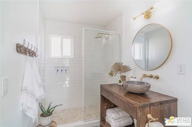 1616 Sunset Mesa Road, Landers, CA 92285