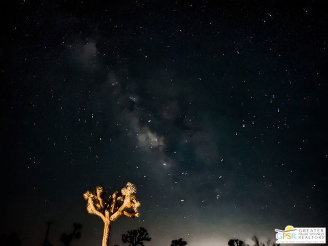 1616 Sunset Mesa Road, Landers, CA 92285