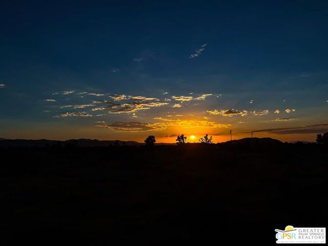 1616 Sunset Mesa Road, Landers, CA 92285