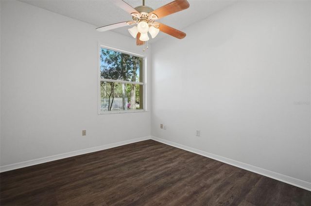 215 CLAYS TRAIL, Oldsmar, FL 34677