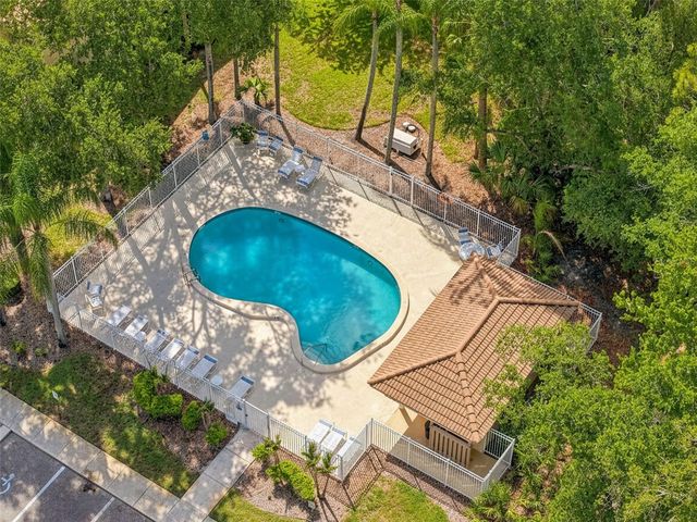 215 CLAYS TRAIL, Oldsmar, FL 34677