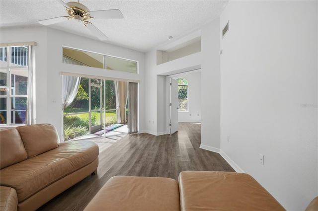 215 CLAYS TRAIL, Oldsmar, FL 34677