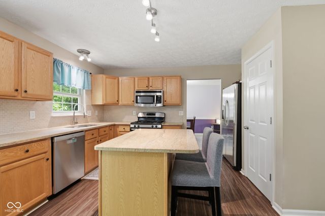 13849 Stone Haven Drive, Carmel, IN 46033