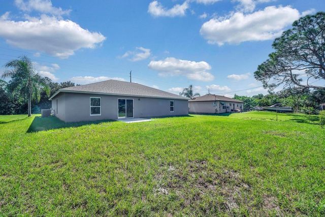574 NW Bayshore Boulevard, Port St. Lucie, Port St Lucie, FL 34983