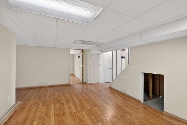 202 Byrnbrae Street, Waterloo, IA 50701