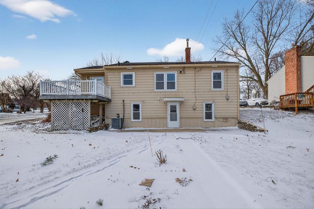 202 Byrnbrae Street, Waterloo, IA 50701