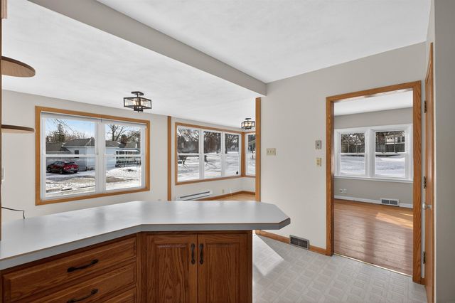 202 Byrnbrae Street, Waterloo, IA 50701