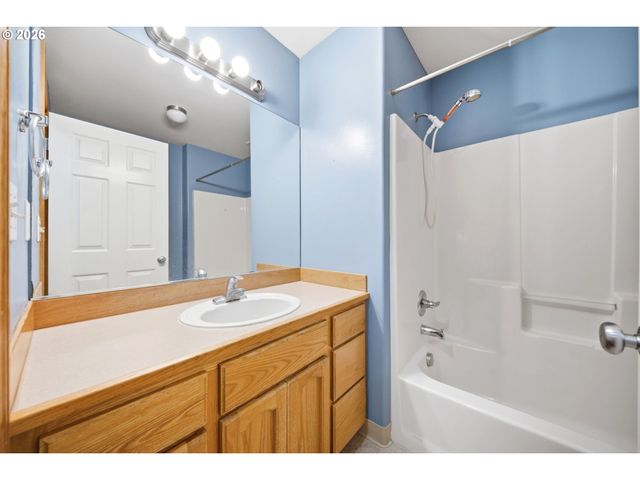 18109 Se 11TH St, Vancouver, WA 98683