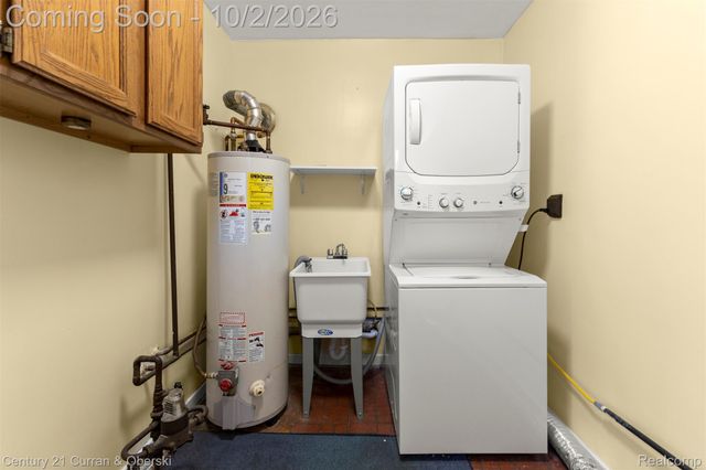 530 Gardner Avenue, Clawson, MI 48017