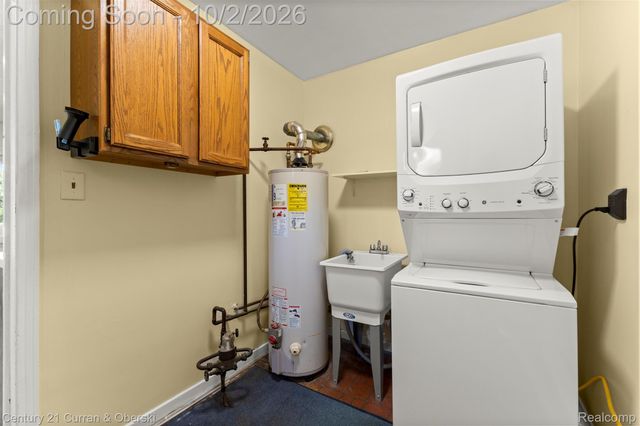 530 Gardner Avenue, Clawson, MI 48017