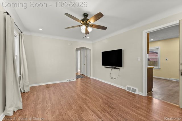 530 Gardner Avenue, Clawson, MI 48017