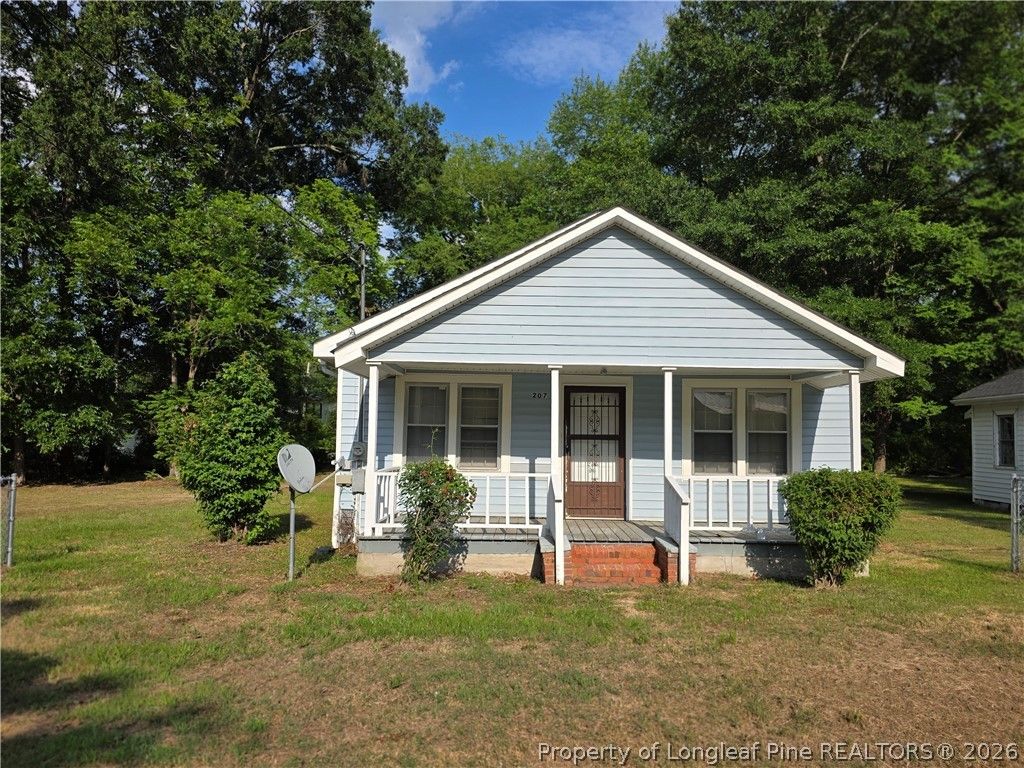 207 Triangle Place, Fayetteville, NC 28312 — photo 2