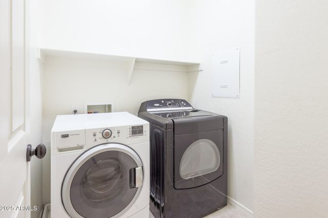 19735 N PEPKA Court, Maricopa, AZ 85138