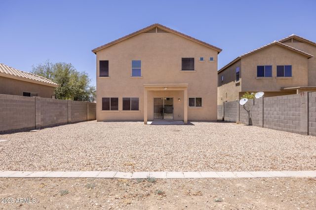 19735 N PEPKA Court, Maricopa, AZ 85138