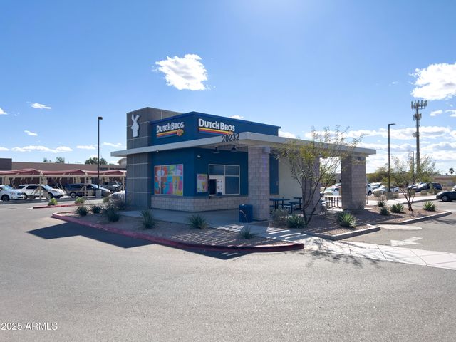 19735 N PEPKA Court, Maricopa, AZ 85138