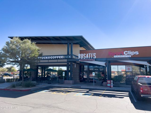 19735 N PEPKA Court, Maricopa, AZ 85138