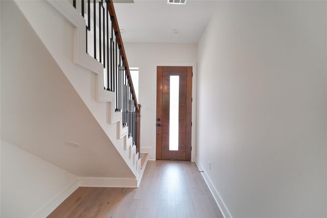 5815 Outer Banks Street, Houston, TX 77091
