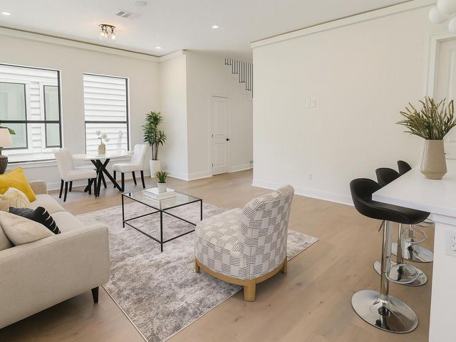 5815 Outer Banks Street, Houston, TX 77091