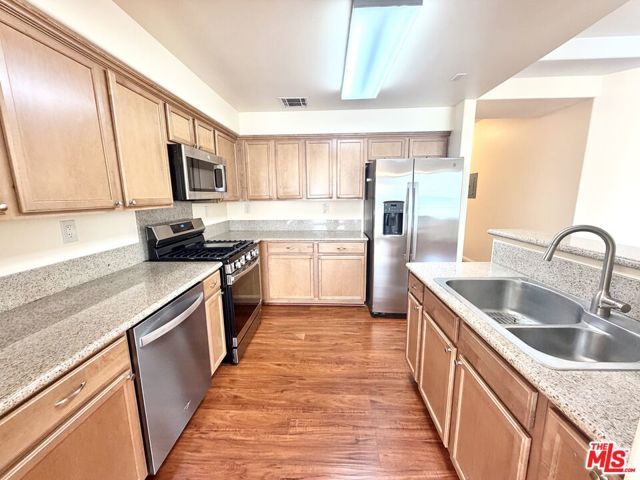 1134 N Euclid Street 18, Anaheim, CA 92801