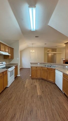 6602 Sandgate Drive, Arlington, TX 76002