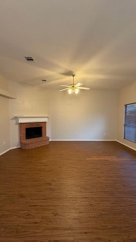 6602 Sandgate Drive, Arlington, TX 76002