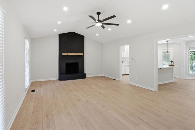327 Bunch Ford Road, Holly Hill, SC 29059