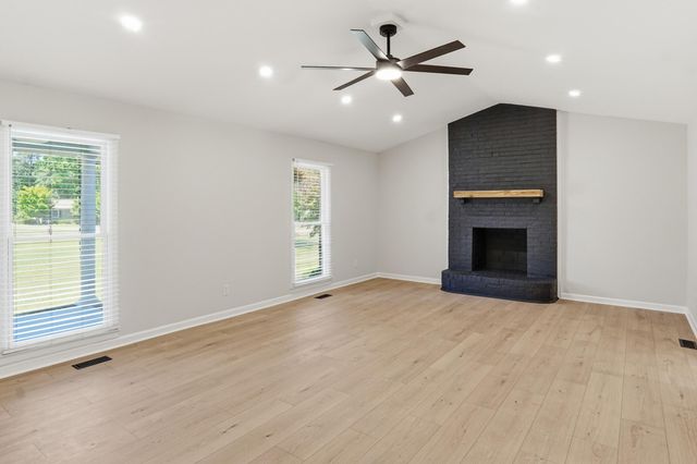 327 Bunch Ford Road, Holly Hill, SC 29059