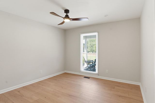327 Bunch Ford Road, Holly Hill, SC 29059