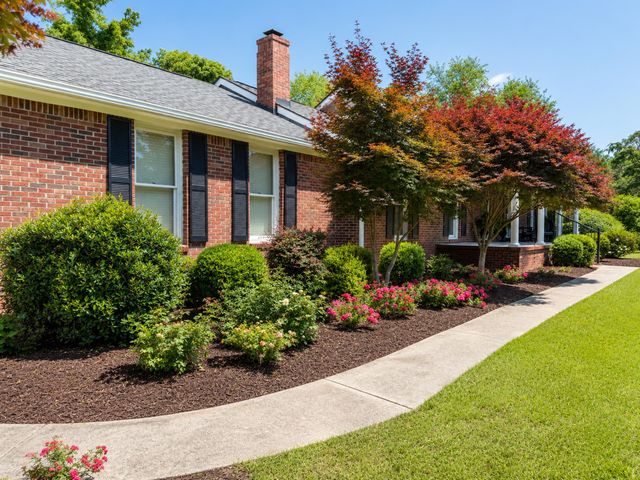 327 Bunch Ford Road, Holly Hill, SC 29059
