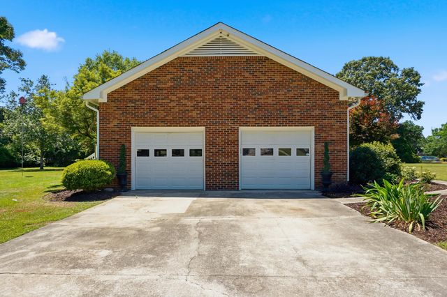 327 Bunch Ford Road, Holly Hill, SC 29059