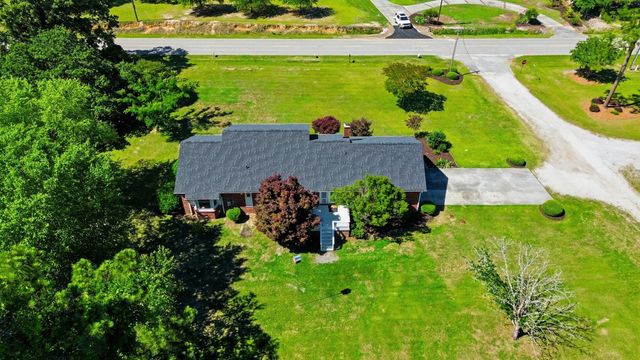 327 Bunch Ford Road, Holly Hill, SC 29059