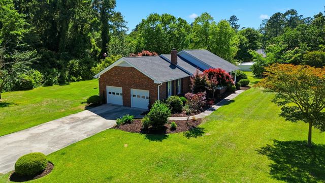 327 Bunch Ford Road, Holly Hill, SC 29059