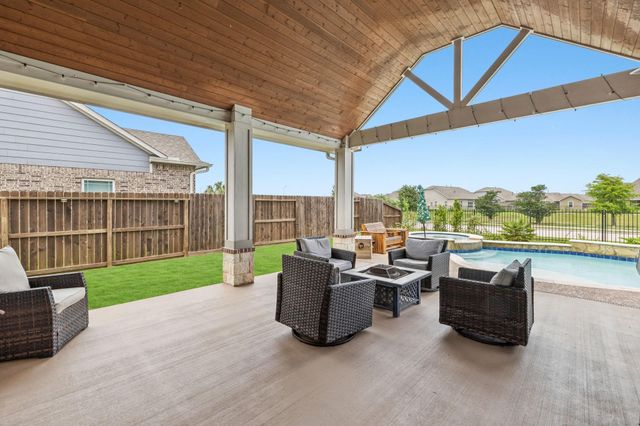 14511 Meadowlands Drive, Mont Belvieu, TX 77523