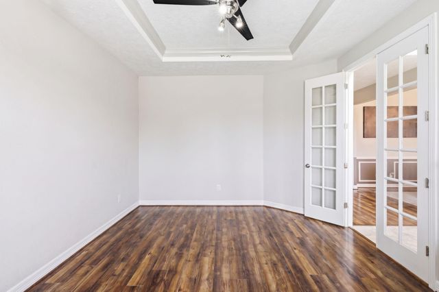 14511 Meadowlands Drive, Mont Belvieu, TX 77523