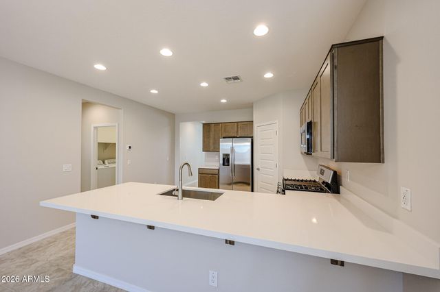 5019 N 87TH Drive, Glendale, AZ 85305