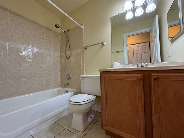 460 N Lake Shore Drive 460, Palatine, IL 60067