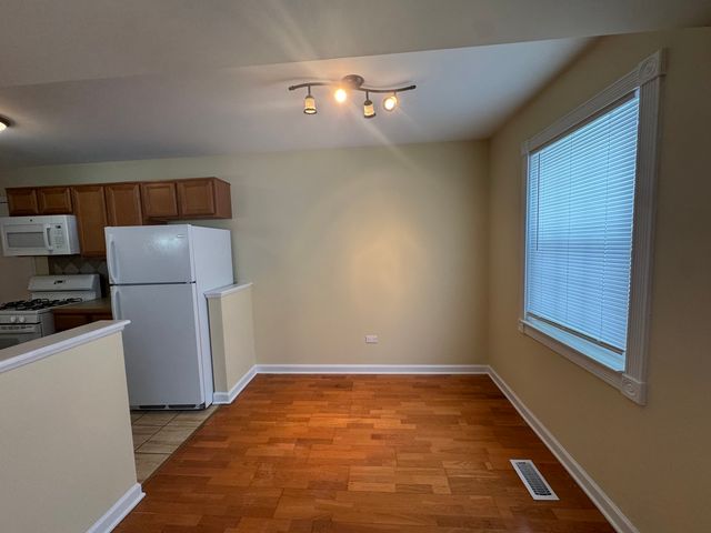 460 N Lake Shore Drive 460, Palatine, IL 60067