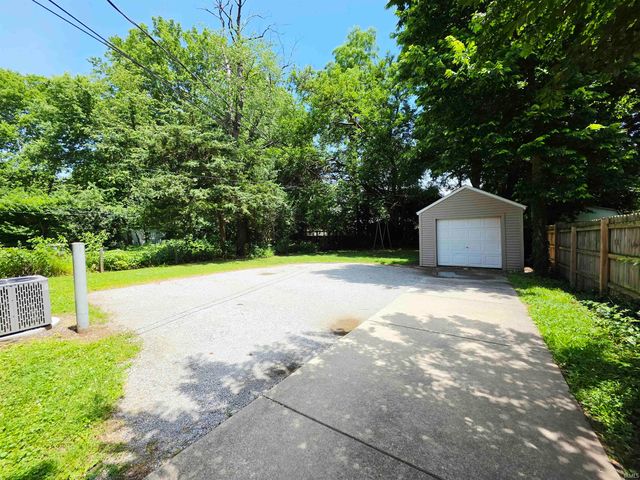 812 Vine Street, West Lafayette, IN 47906