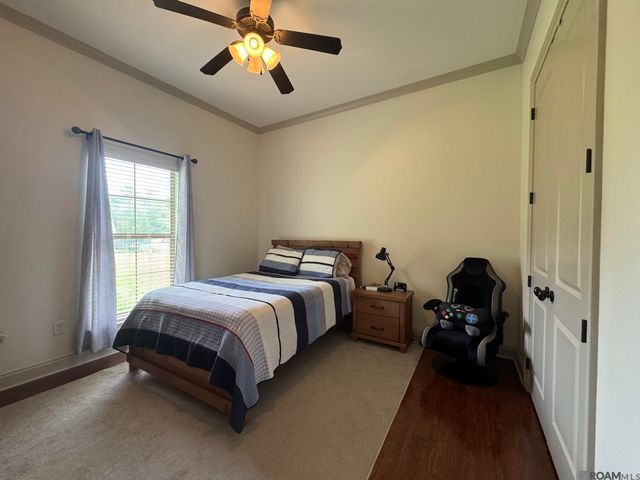 6105 Beechgrove Ln, St Francisville, LA 70775