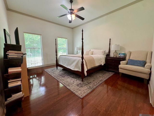 6105 Beechgrove Ln, St Francisville, LA 70775
